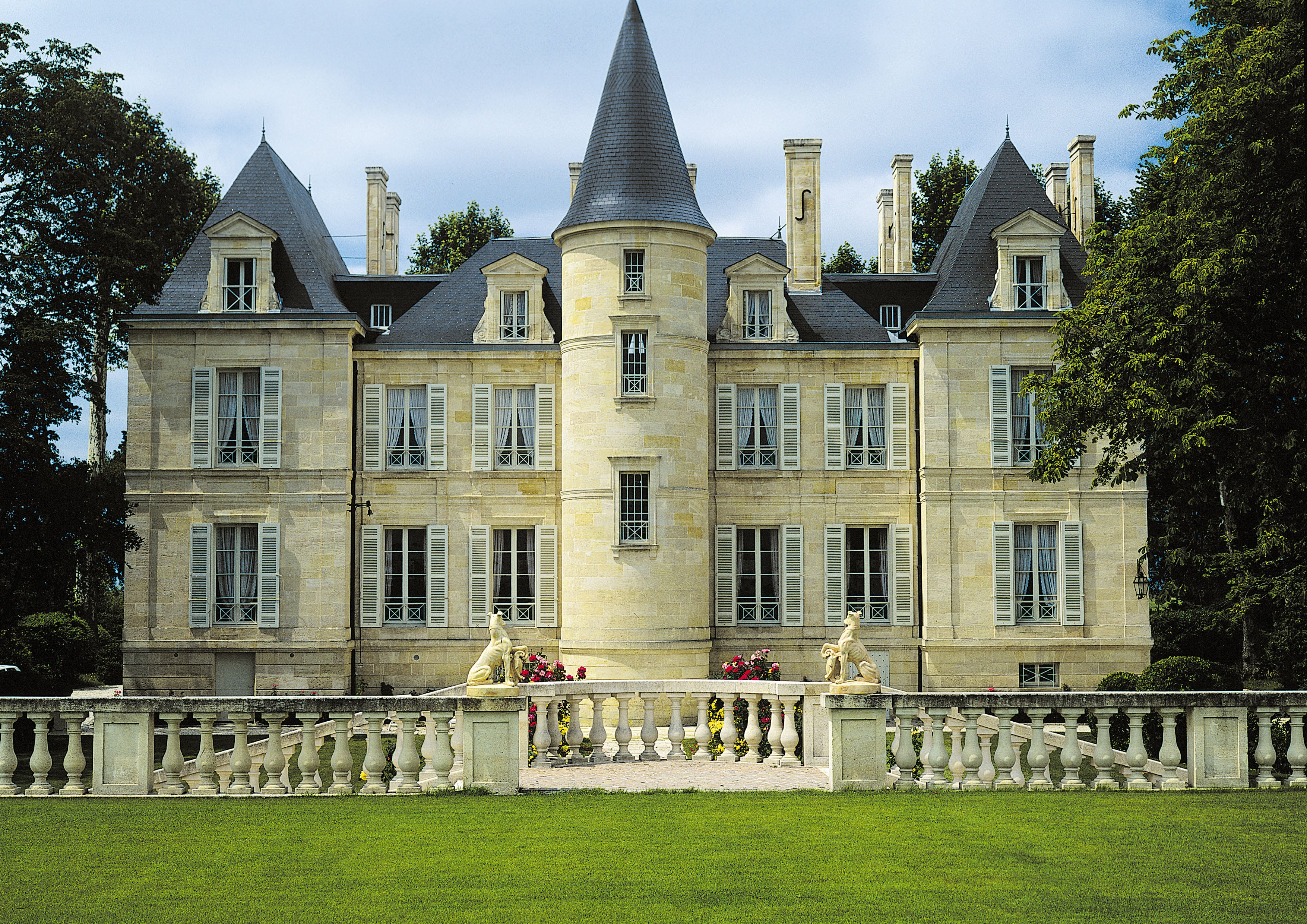 pichon longueville comtesse de lalande pichon longueville comtesse de lalande